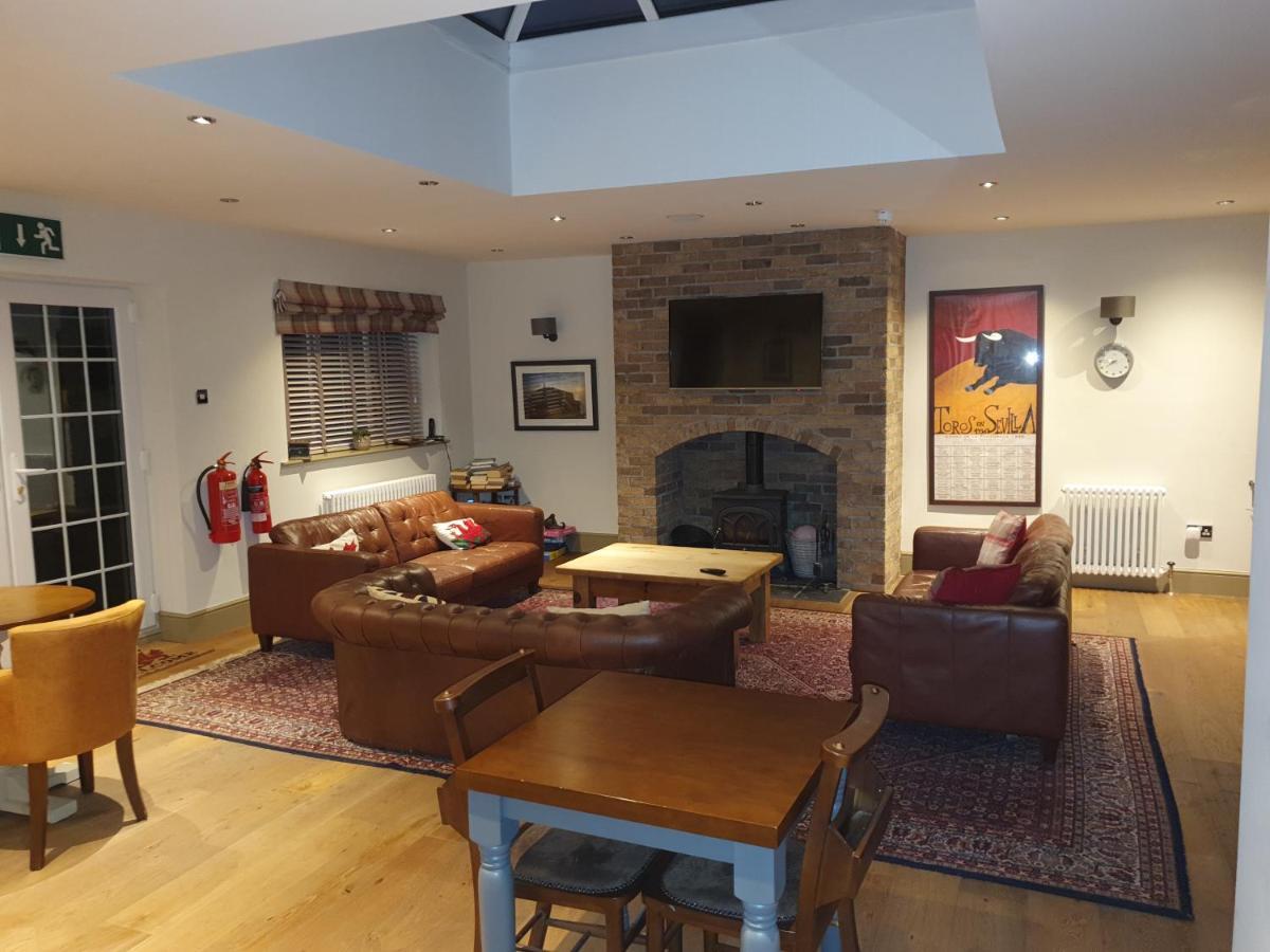 Amlwch Leafy Lane Guesthouse מראה חיצוני תמונה